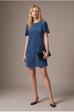 D5977<br/>Textured Flutter Sleeve Dress
